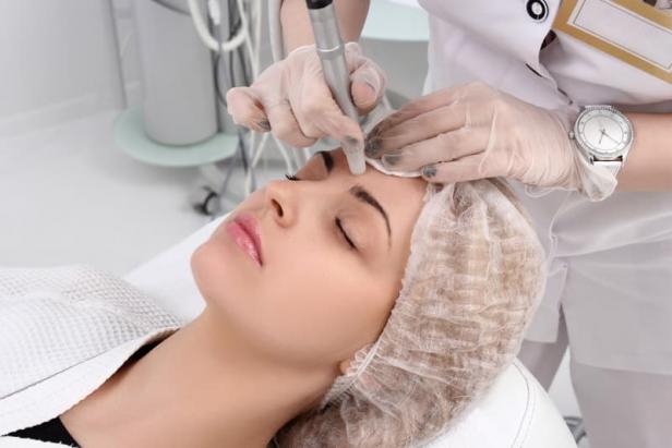 Güzellik Uygulamalarında Hijyen Neden Hayati Öneme Sahiptir?